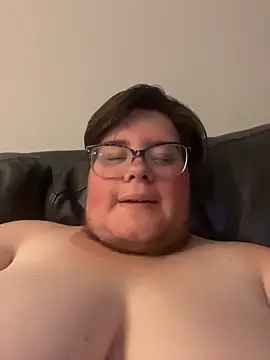 femboyphoenix webcam