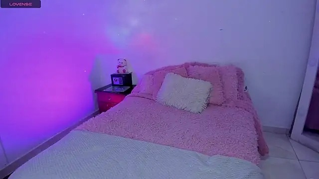 Tinylottie webcam