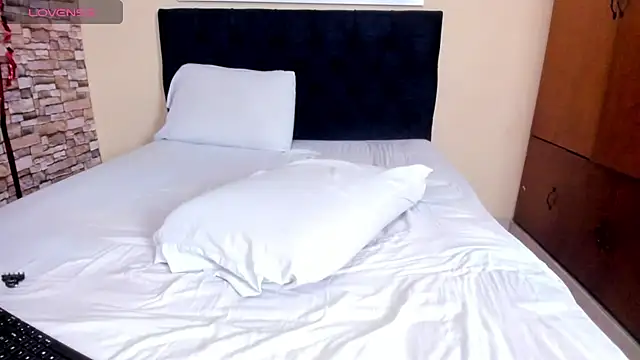 mariana_mauricio_hot webcam