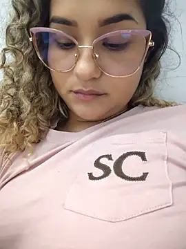 BrendaGirs live cam on StripChat