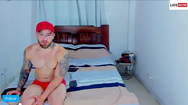 Hunter_Hoott webcam