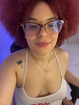Leyah__ webcam