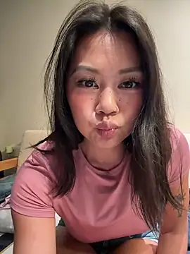 ruanruan05 webcam