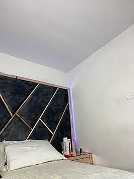 FoxySkye webcam