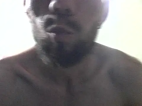 thomas2wood live cam on StripChat