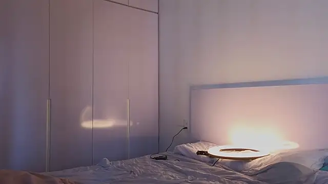 YasmineWest webcam