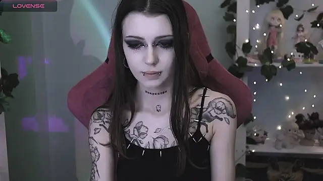 gothickotik webcam