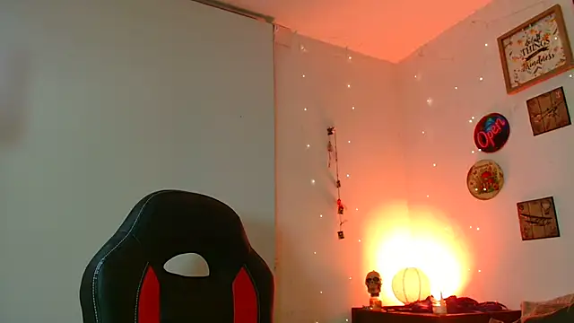 Katicalatinmilf webcam