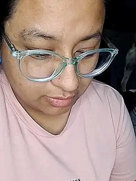 sarah12333 webcam