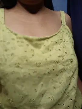 Nisha027 webcam