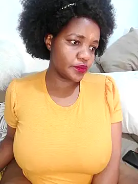 ChubbyBitch26 webcam