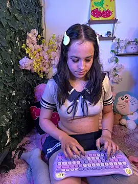 Eymmy_24 webcam