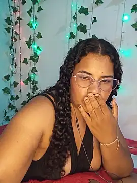 Bigass_Curly02 webcam