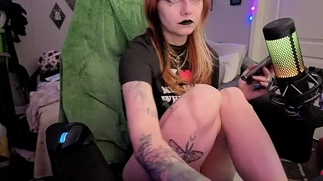 inarafoxxx_ webcam