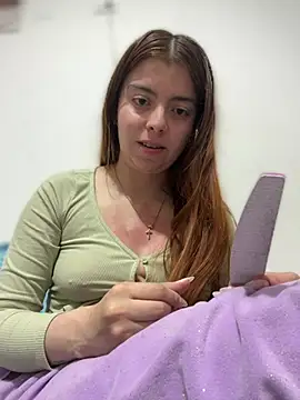 Cloew_Marz live cam on StripChat