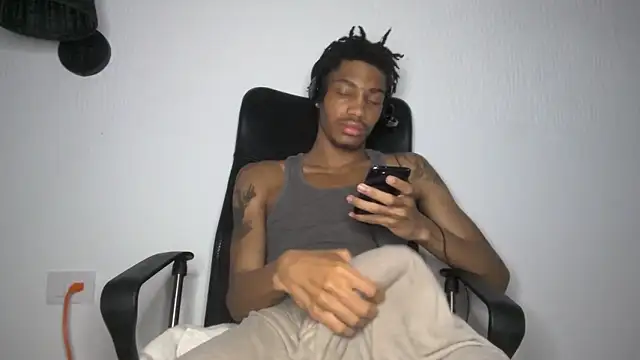 BlackBullTitus webcam
