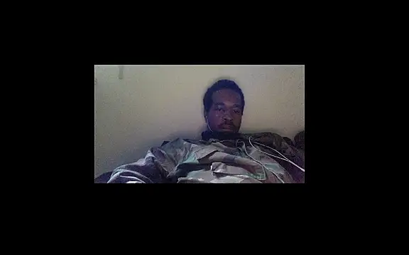 papoupinthishit webcam