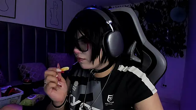 Kitty_Gang webcam