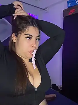 jazminslut live cam on StripChat