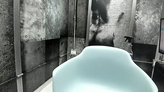 Gury_tattoo webcam