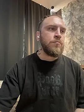 HermanFire live cam on StripChat