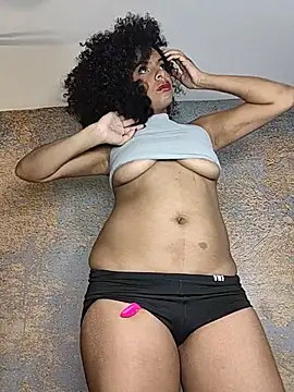 SheyLopez live cam on StripChat