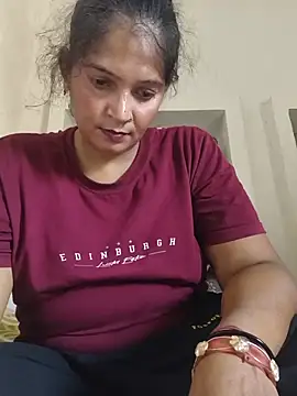 Mohni_love webcam