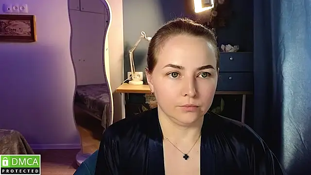 Mira_Mermayd webcam