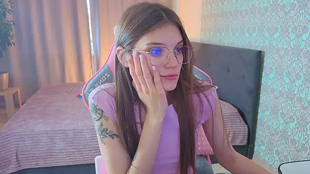 magic_shy_ webcam