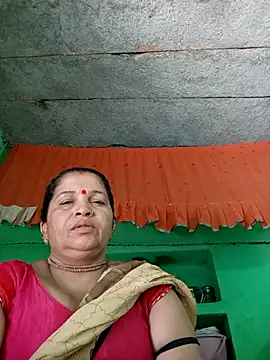 Manavi_x webcam