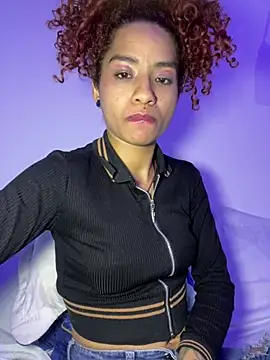 Rchelx69x live cam on StripChat