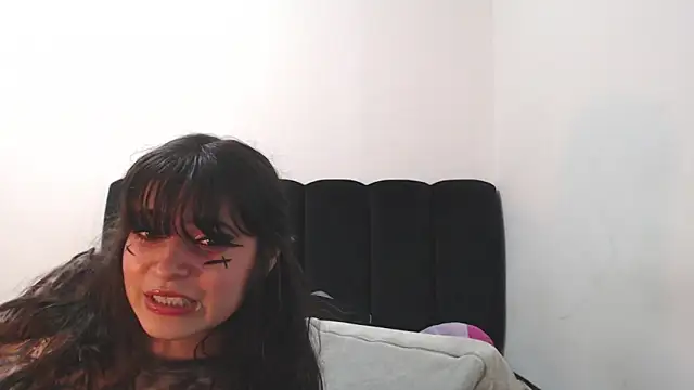Annagoth_ webcam