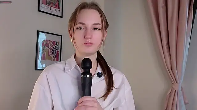 LeishaChamblee webcam