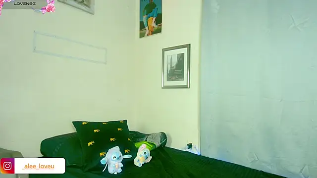 ale_lovee webcam