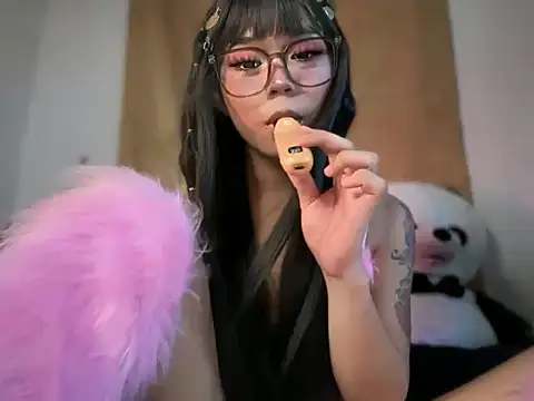 mollyfucker webcam