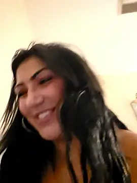 LittleMissEeve webcam