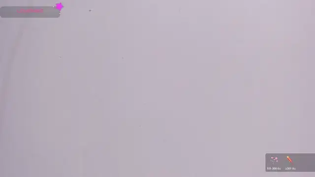 MissCurvyTop webcam