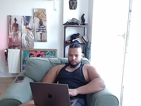 1LordKingsley webcam
