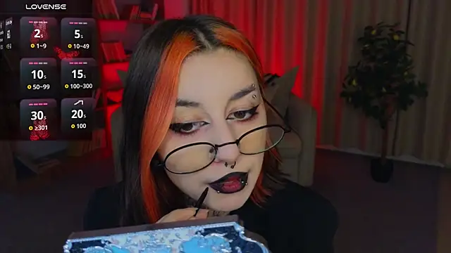 Mistress__Marcelline webcam
