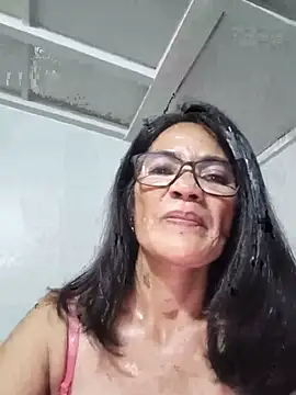 ImYourWoman_55 webcam