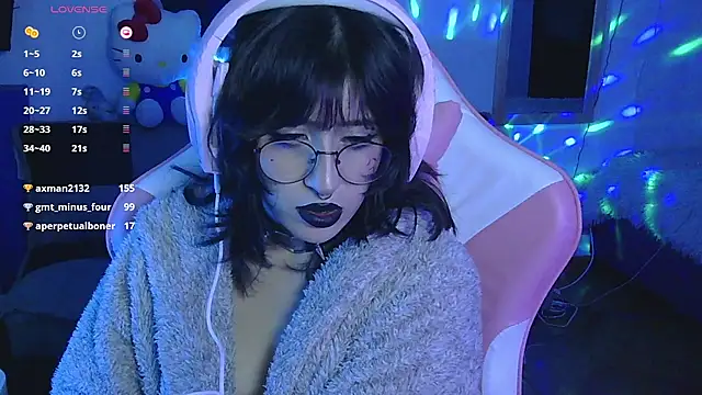 Hachiko_Love webcam