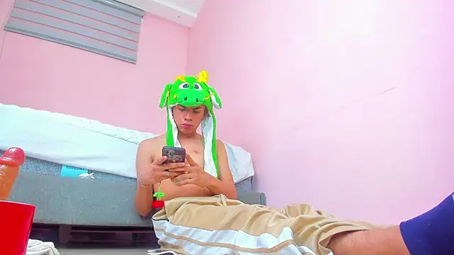Asher_Young webcam