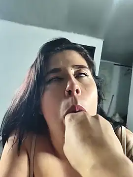 Sarax_and_juan webcam