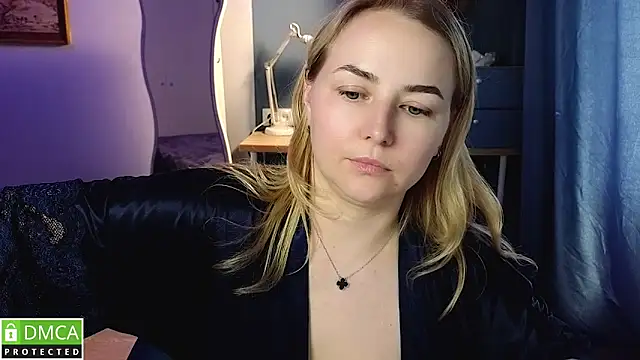 Mira_Mermayd webcam