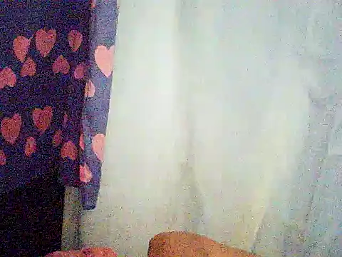milagrose_rose webcam