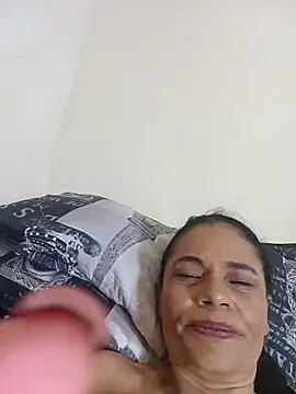 auroracandelax webcam