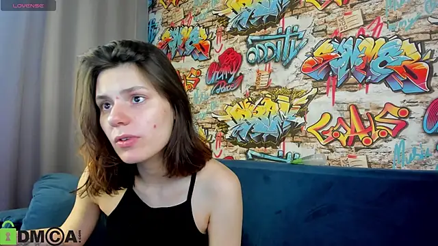 Kira_Be11 webcam