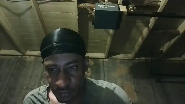 Leo99842 webcam