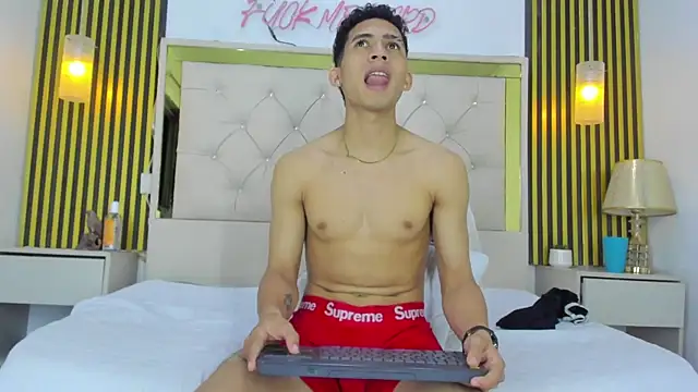 JARED_BOY1 webcam
