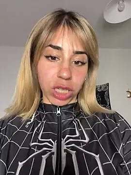 sashaaaaa2026 webcam